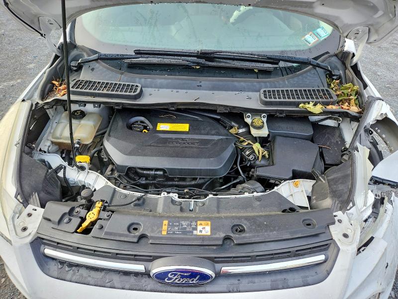 Photo 12 from auction – 2016 FORD ESCAPE with VIN 1FMCU9GX5GUC32973