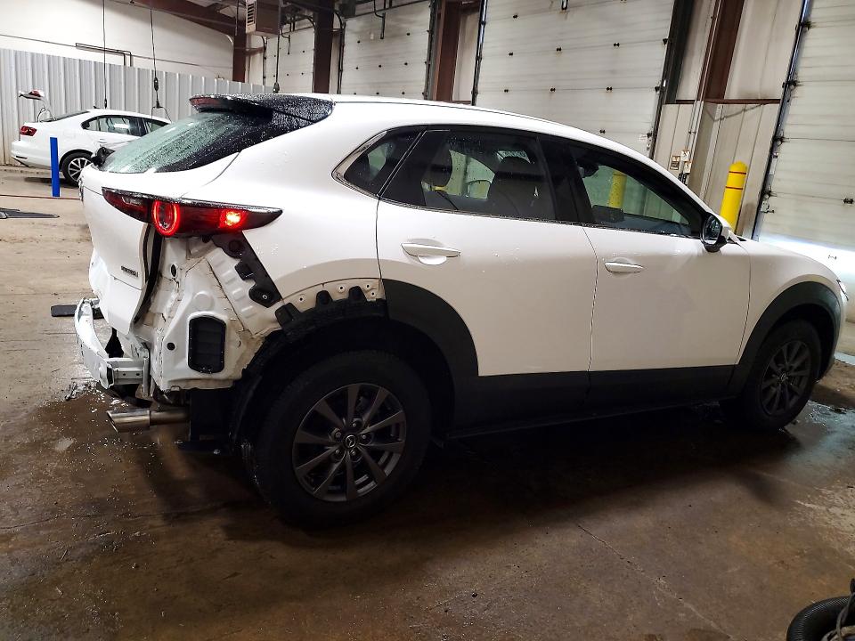 Photo 3 from auction – 2021 MAZDA CX-30 with VIN 3MVDMBAL4MM219927