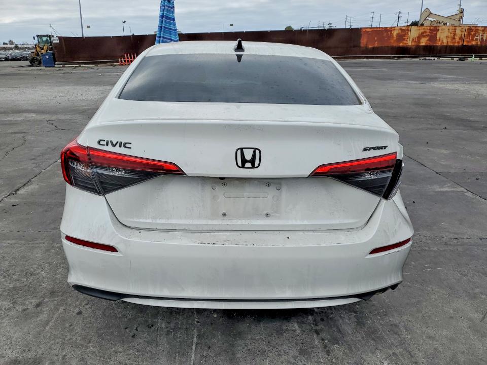 Photo 6 from auction – 2022 HONDA CIVIC with VIN 2HGFE2F52NH598932