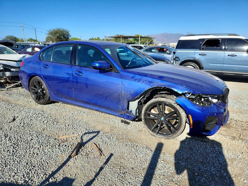 Photo 4 from auction – 2020 BMW 330I with VIN 3MW5R1J08L8B37209