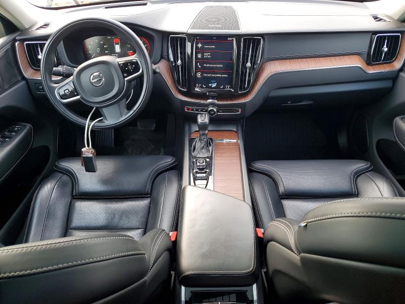 Foto 8 de la subasta – 2019 VOLVO XC60 con VIN LYVA22RL3KB284396