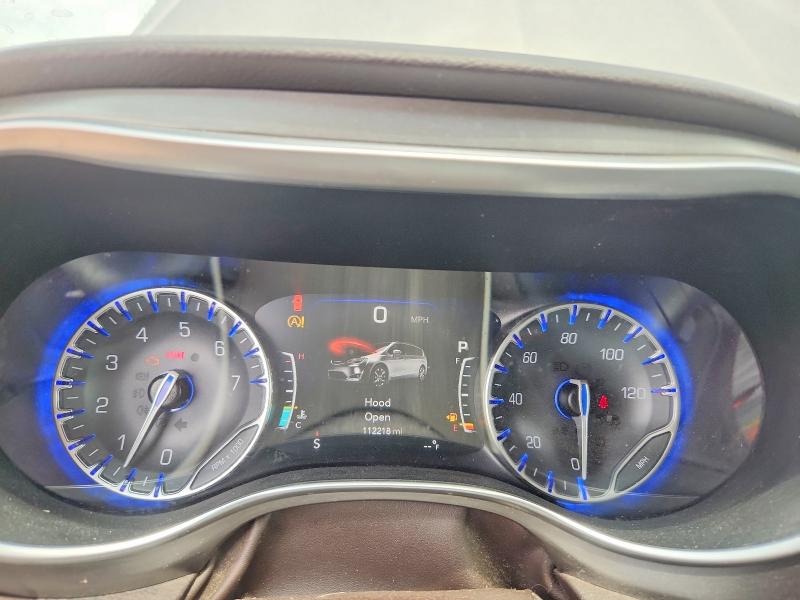 Photo 9 from auction – 2018 CHRYSLER PACIFICA with VIN 2C4RC1EG8JR252399