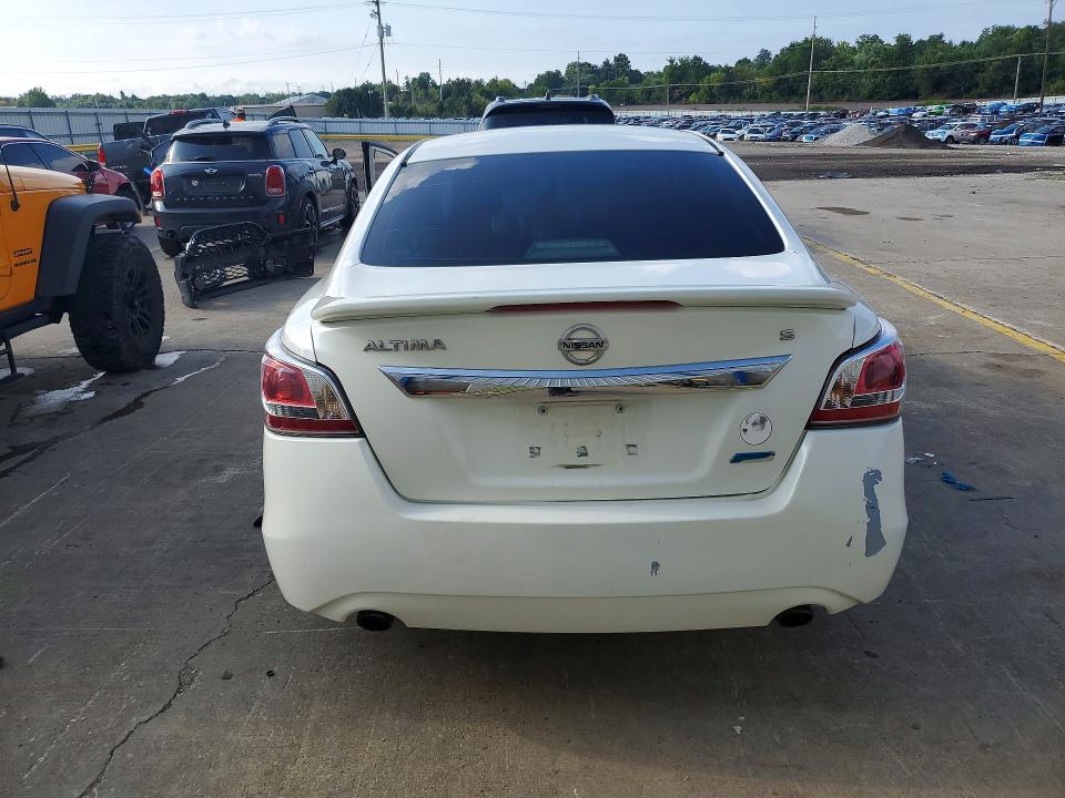 Photo 6 from auction – 2014 NISSAN ALTIMA with VIN 1N4AL3AP8EC120939