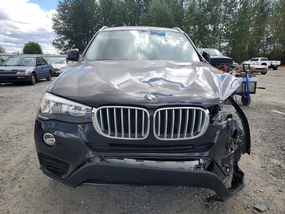 Zdjęcie 5 z aukcji – 2017 BMW X3 z VIN 5UXWX9C3XH0T16550