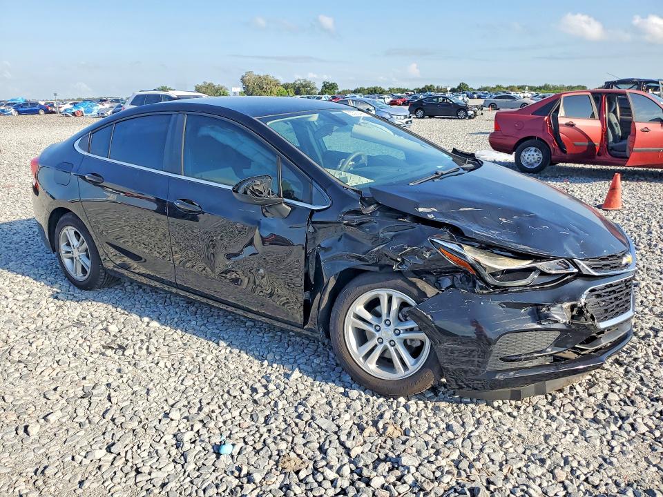 Photo 4 from auction – 2016 CHEVROLET CRUZE with VIN 1G1BE5SM0G7255765