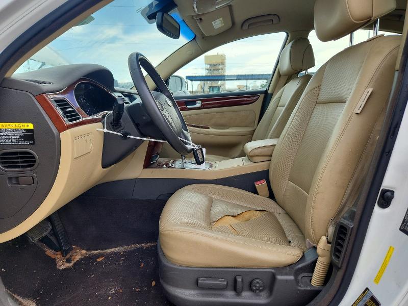 Photo 7 from auction – 2012 HYUNDAI GENESIS with VIN KMHGC4DD4CU167089