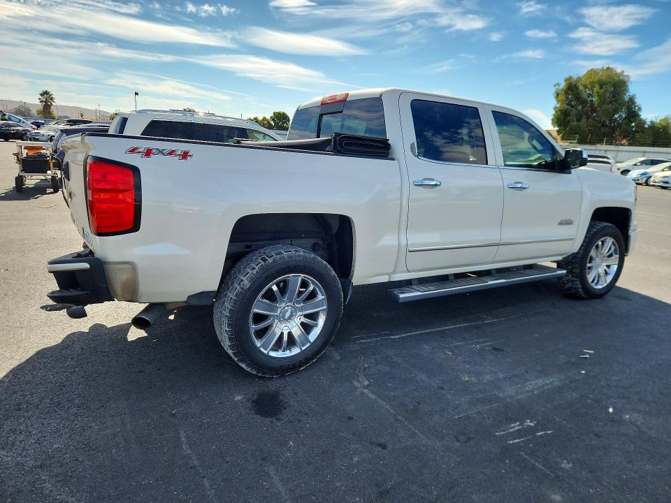 Photo 3 from auction – 2015 CHEVROLET SILVERADO with VIN 3GCUKTEC9FG316176