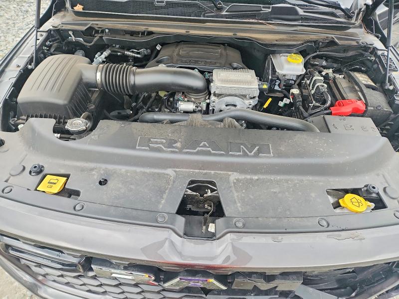 Снимка 11 от търг – 2026 RAM 1500 с VIN 1C6SRFFT9TN186915