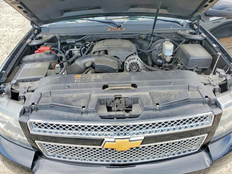 Photo 12 from auction – 2013 CHEVROLET TAHOE with VIN 1GNSCBE09DR162304