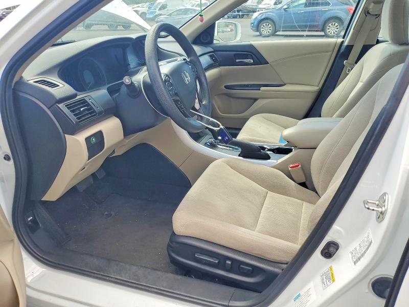 Photo 7 from auction – 2015 HONDA ACCORD with VIN 1HGCR6F31FA008703