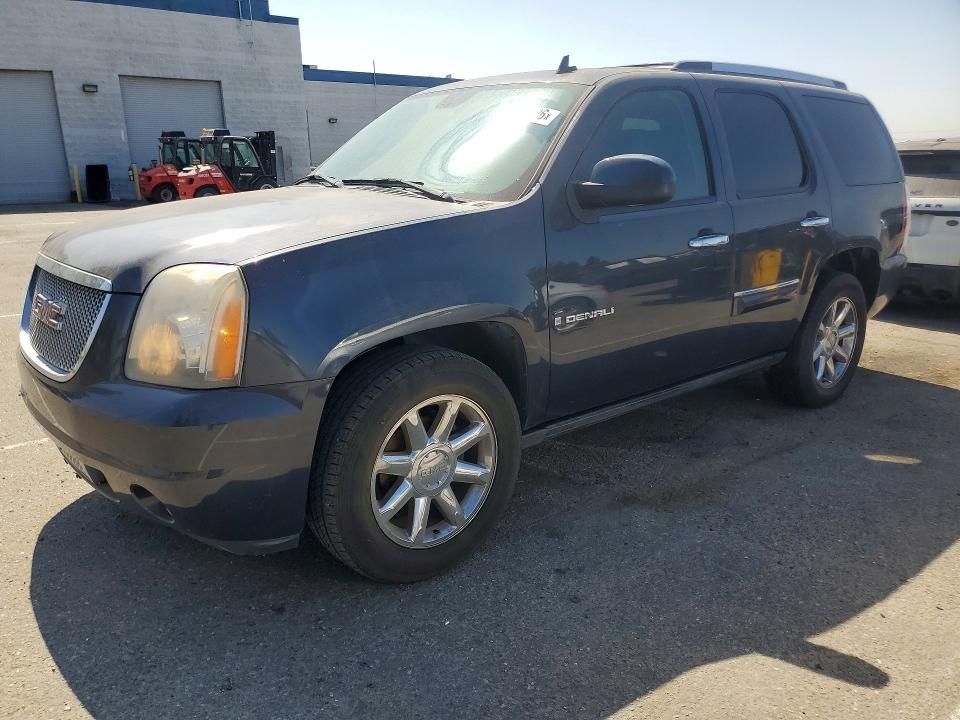 GMC YUKON 2008 with VIN 1GKEC63848J173581 - Photo from auction