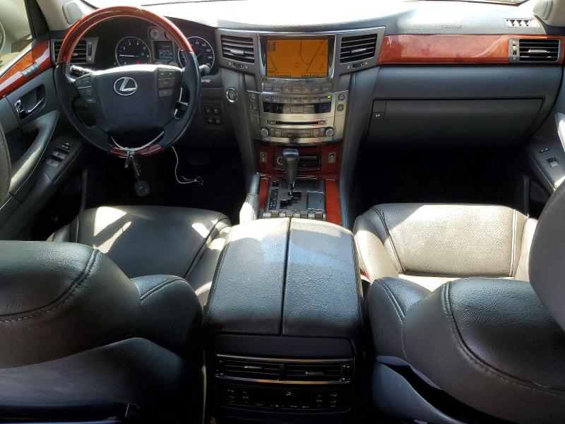 Photo 8 from auction – 2010 LEXUS LX with VIN JTJHY7AX9A4054775