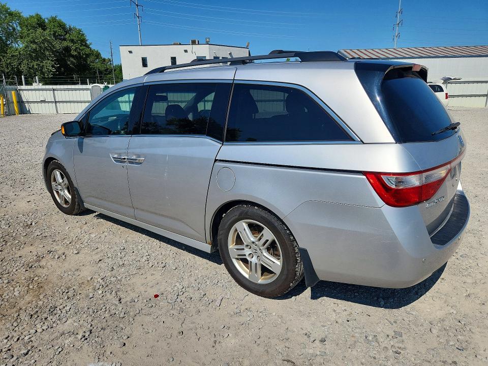 Photo 2 from auction – 2012 HONDA ODYSSEY with VIN 5FNRL5H97CB007029