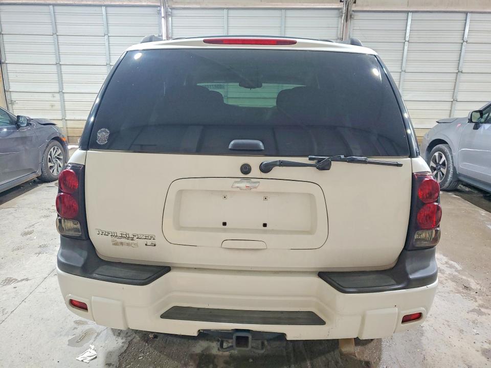 Photo 6 from auction – 2006 CHEVROLET TRAILBLAZER with VIN 1GNDT13S462253760
