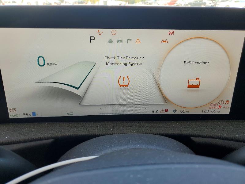 Photo 9 from auction – 2023 KIA EV6 with VIN KNDC34LA2P5128155