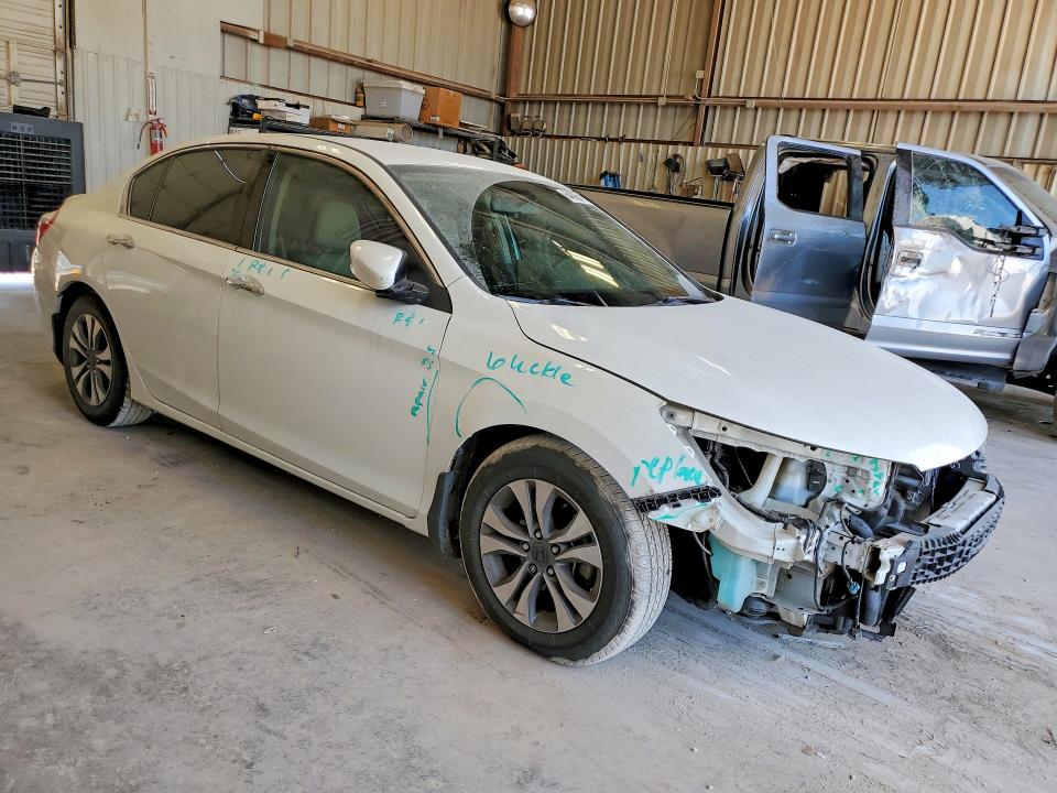 Photo 4 from auction – 2014 HONDA ACCORD with VIN 1HGCR2F33EA128283