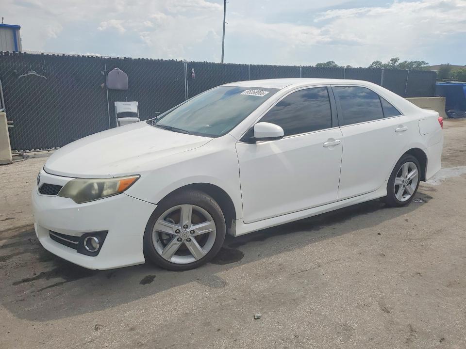 TOYOTA CAMRY 2014 with VIN 4T1BF1FK9EU749154 - Photo from auction