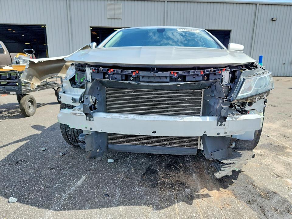 Photo 5 from auction – 2018 CHEVROLET IMPALA with VIN 2G1105S32J9159806