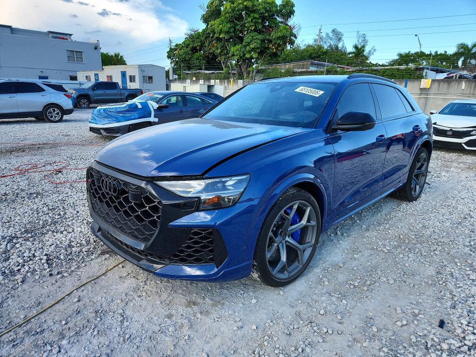 AUDI RS Q8 2026 con VIN WU1ARBF15TD018693 - Foto de la subasta