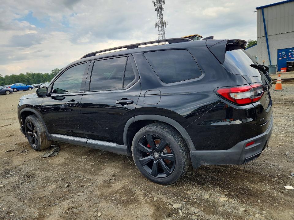 Photo 2 from auction – 2024 HONDA PILOT with VIN 5FNYG1H85RB040460