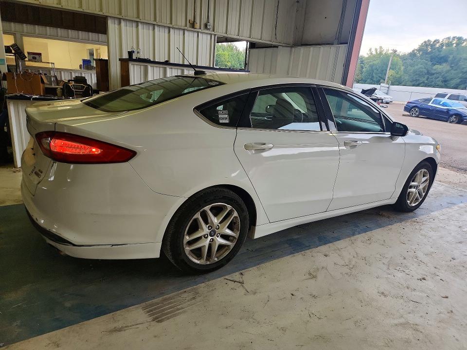 Zdjęcie 3 z aukcji – 2013 FORD FUSION z VIN 3FA6P0HR7DR252543