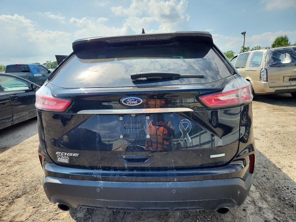 Photo 6 from auction – 2020 FORD EDGE with VIN 2FMPK3G99LBA76104