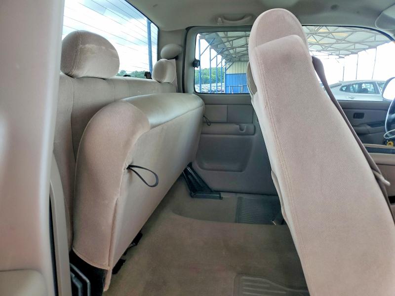 Photo 10 from auction – 2004 GMC NEW SIERRA with VIN 2GTEC19V441226604