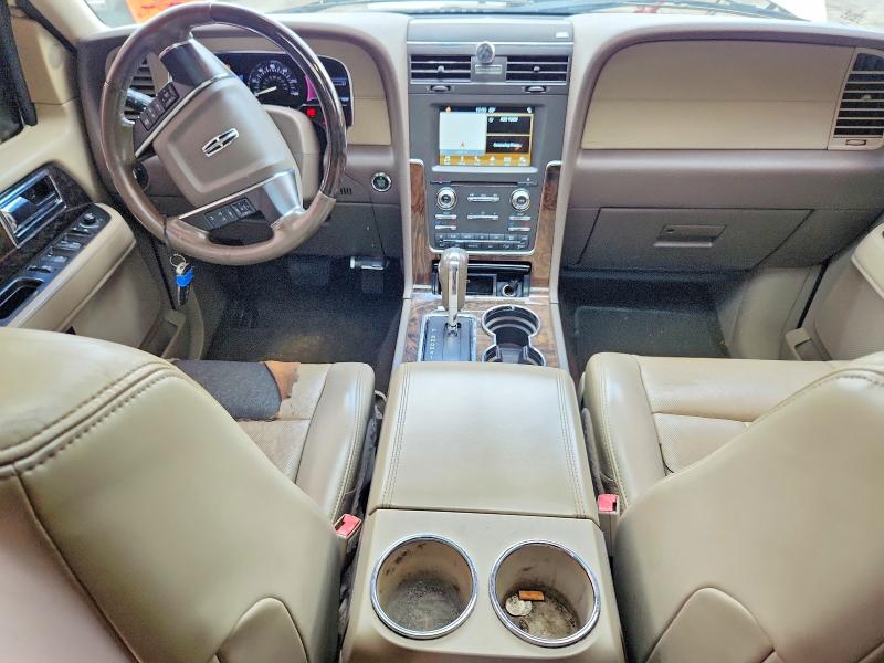 Photo 8 from auction – 2017 LINCOLN NAVIGATOR with VIN 5LMJJ3JTXHEL07002