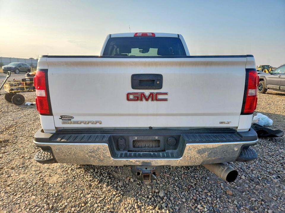 Foto 6 de la subasta – 2018 GMC SIERRA con VIN 1GT12TEY4JF258261