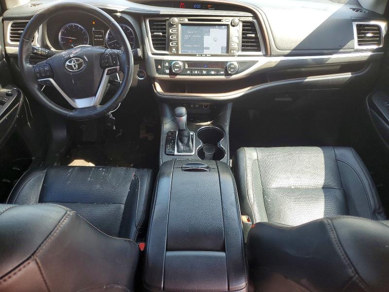 Photo 8 from auction – 2018 TOYOTA HIGHLANDER with VIN 5TDYZRFH5JS250679