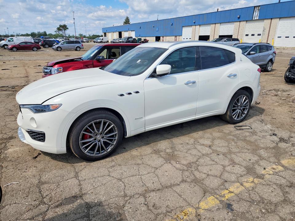 2020 MASERATI LEVANTE - Търг №65108156