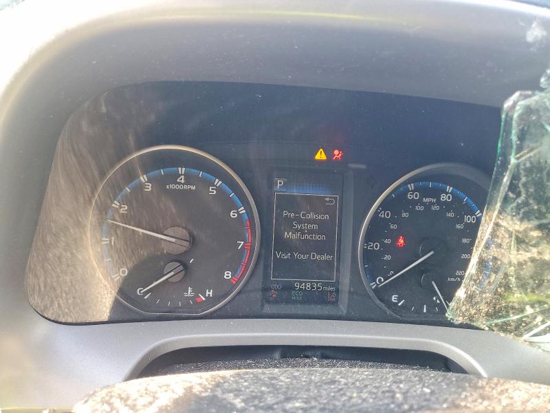 Photo 9 from auction – 2018 TOYOTA RAV4 with VIN 2T3BFREV4JW701752
