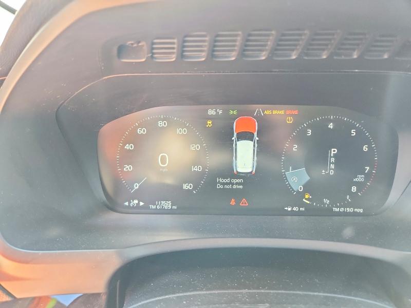 Photo 9 from auction – 2018 VOLVO XC90 with VIN YV4A22PK5J1195345