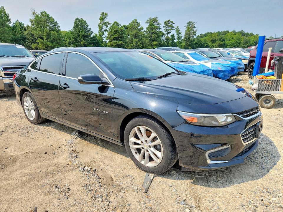 Photo 4 from auction – 2016 CHEVROLET MALIBU with VIN 1G1ZE5ST2GF335340