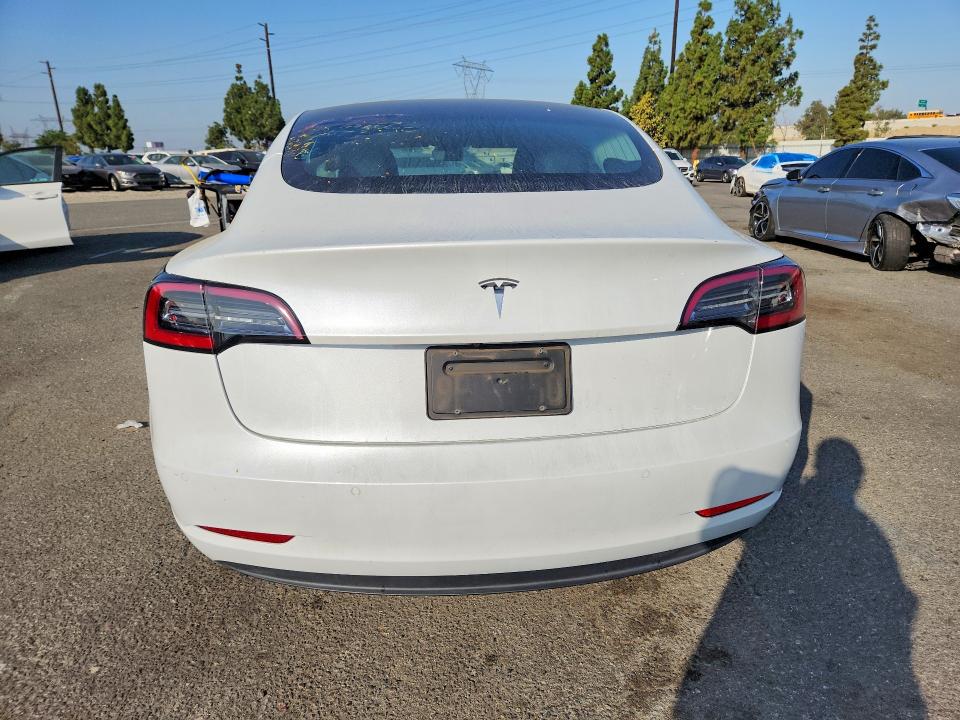 Снимка 6 от търг – 2020 TESLA MODEL 3 с VIN 5YJ3E1EA1LF658860