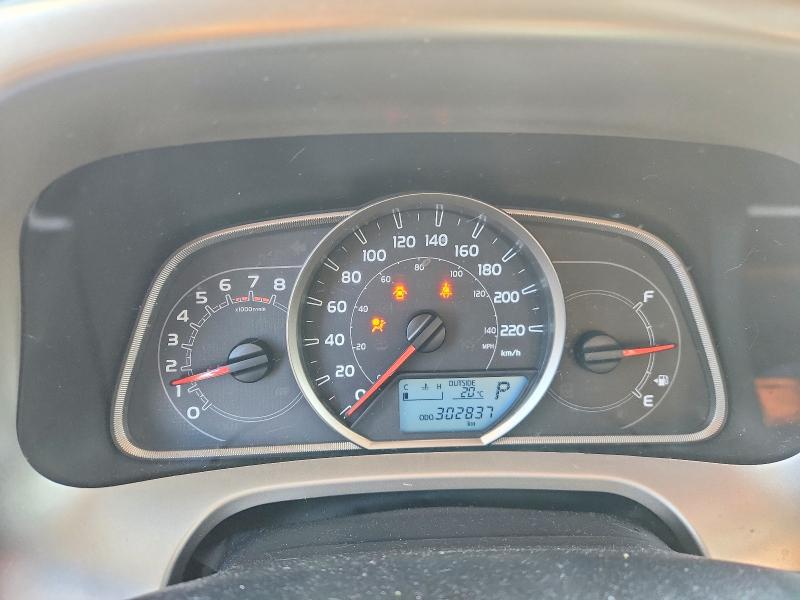 Photo 9 from auction – 2015 TOYOTA RAV4 with VIN 2T3RFREVXFW359309