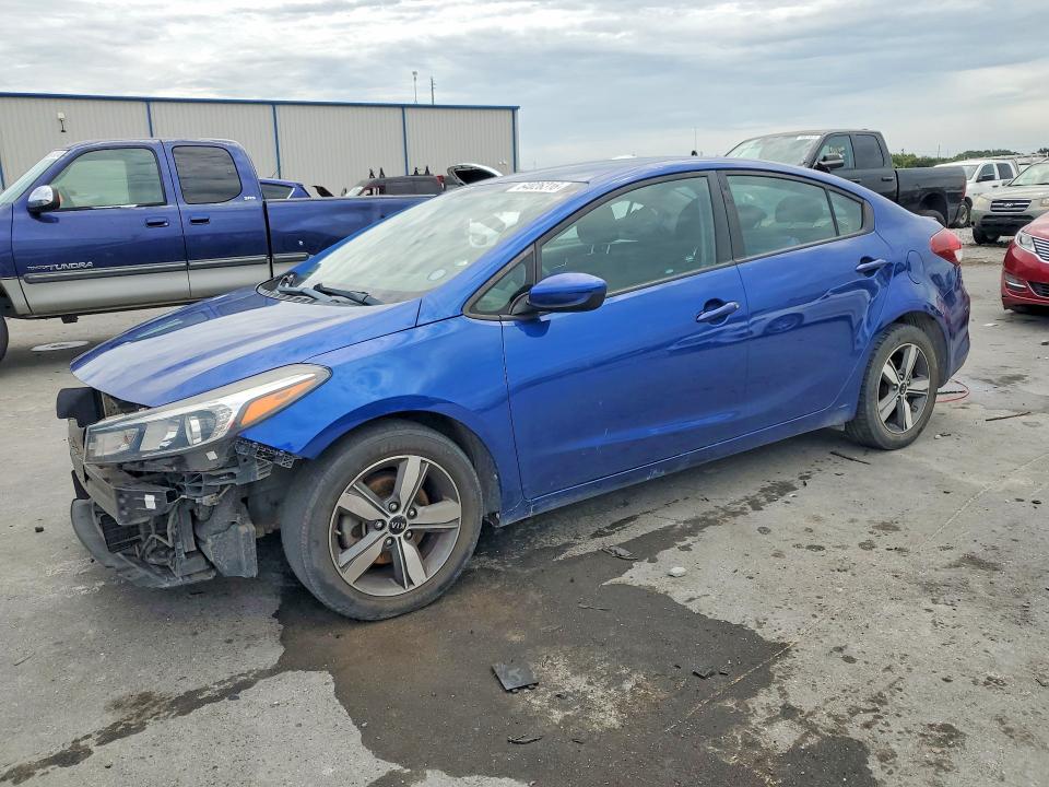 Zdjęcie 1 z aukcji – 2018 KIA FORTE z VIN 3KPFL4A71JE186743