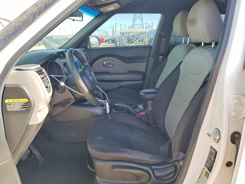 Photo 7 from auction – 2015 KIA SOUL with VIN KNDJN2A21F7153133