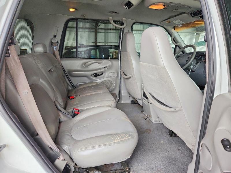 Photo 11 from auction – 2001 FORD EXPEDITION with VIN 1FMPU16L11LA21669