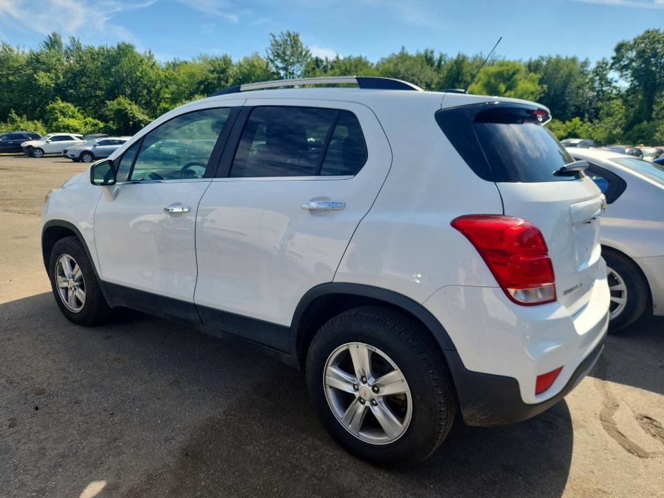 Photo 2 from auction – 2018 CHEVROLET TRAX with VIN KL7CJPSB0JB712075