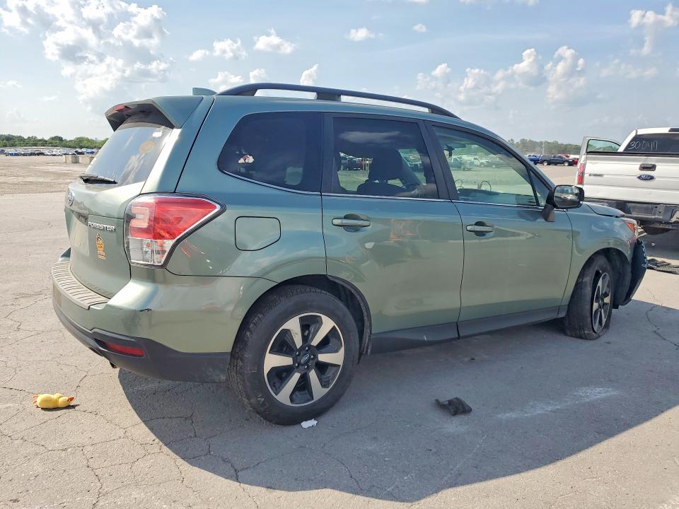 Photo 3 from auction – 2018 SUBARU FORESTER with VIN JF2SJAJC1JH413103