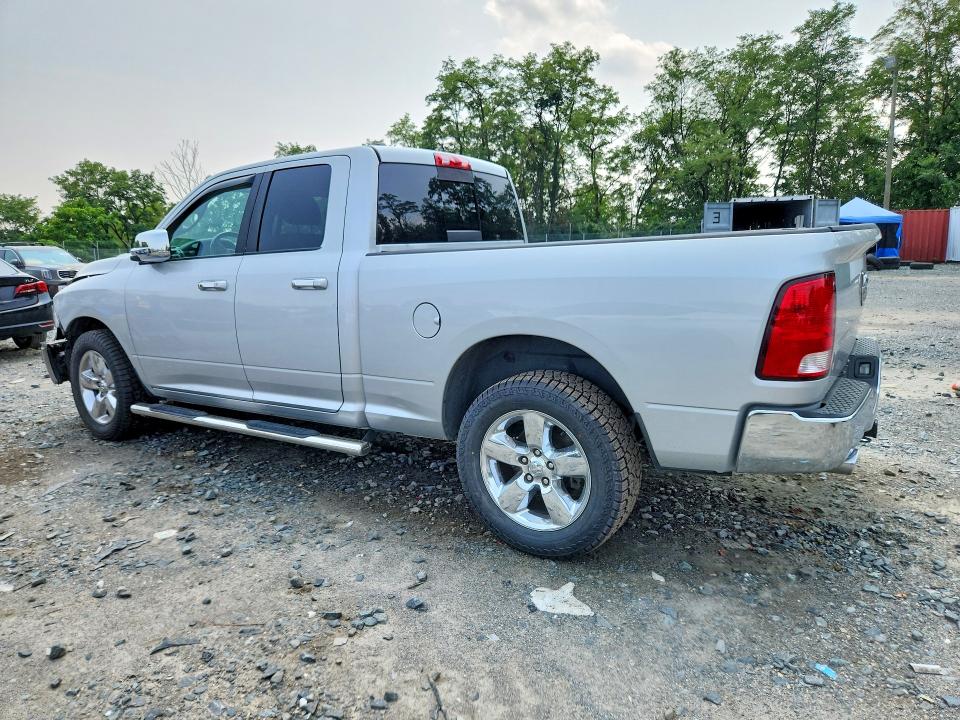 Снимка 2 от търг – 2015 RAM 1500 с VIN 1C6RR7GT4FS693763