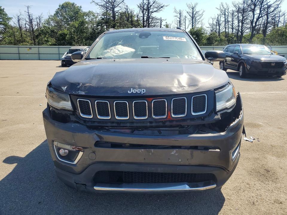 Photo 5 from auction – 2018 JEEP COMPASS with VIN 3C4NJCCB1JT406102