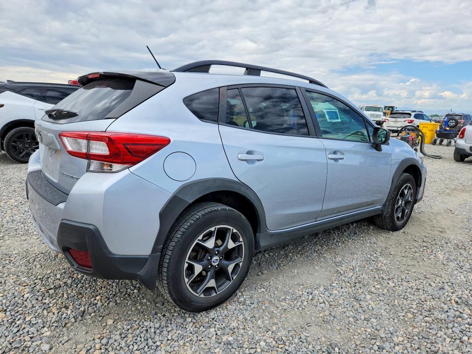 Photo 3 from auction – 2018 SUBARU CROSSTREK with VIN JF2GTAAC5JH318642