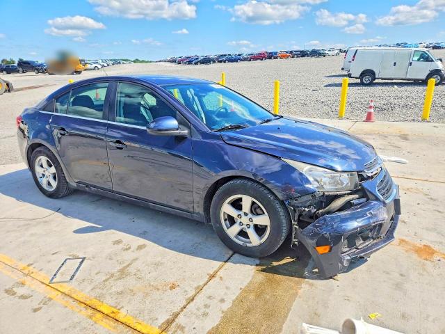 Photo 4 from auction – 2015 CHEVROLET CRUZE with VIN 1G1PC5SB5F7271694