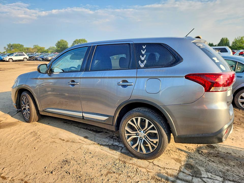 Photo 2 from auction – 2016 MITSUBISHI OUTLANDER with VIN JA4AD2A33GZ039159