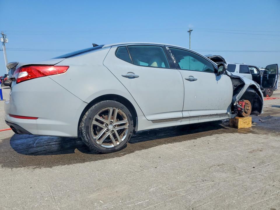 صورة رقم 3 من المزاد - 2013 KIA OPTIMA مع VIN 5XXGR4A67DG098155