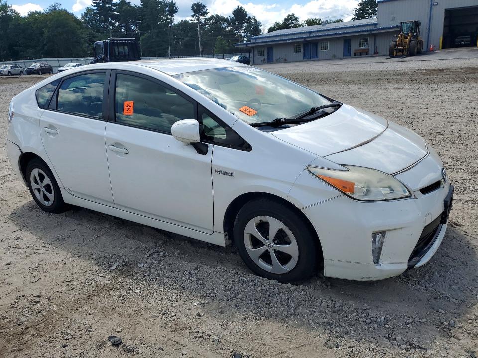 Photo 4 from auction – 2013 TOYOTA PRIUS with VIN JTDKN3DU0D0356107