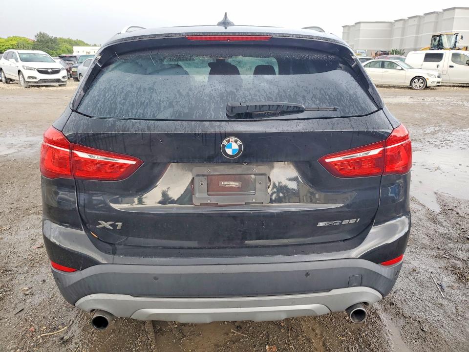 Photo 6 from auction – 2018 BMW X1 with VIN WBXHU7C32J5L05853