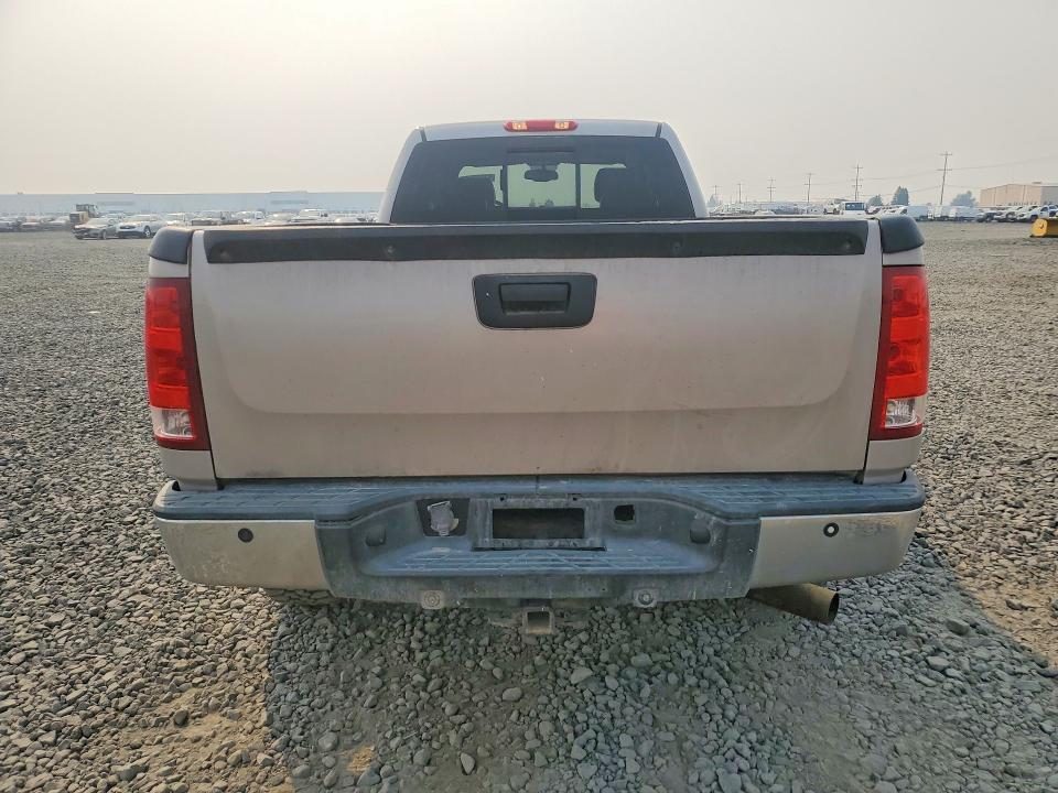 Photo 6 from auction – 2008 CHEVROLET SILVERADO with VIN 1GCHK23668F103229